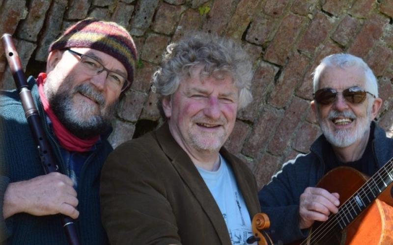 What a treat! Free lunchtime entertainment at An Grianan Theatre Eatery Café