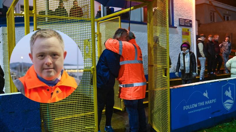 Ollie Horgan with huge embrace to Tommy Dullaghan as Ronan Roddy is remembered 