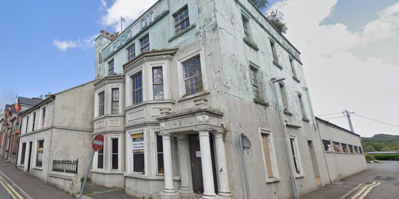 Council urged to explore Milford Hotel purchase as scheme deadline looms