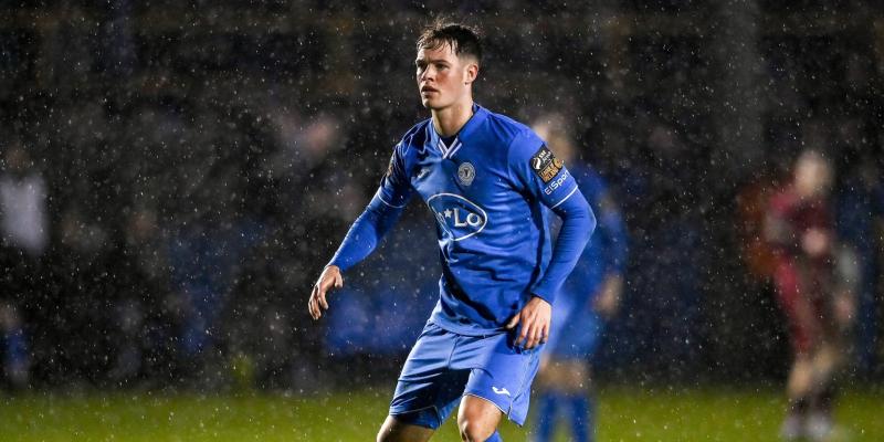 Michael Harris signs for Institute