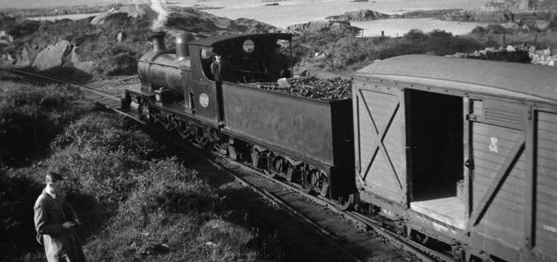 One last train stop in Burtonport this Friday night