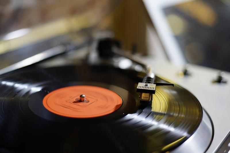 Record player PIXABAY