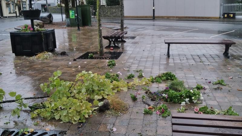 Gardai alerted after vandals cause overnight mayhem in Raphoe
