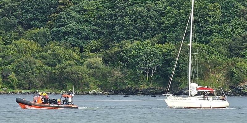 Yacht brought back to safety in Killybegs