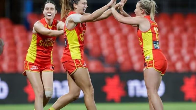 Niamh McLaughlin helps Gold Coast keep Grand Finals ambitions firmly on track 