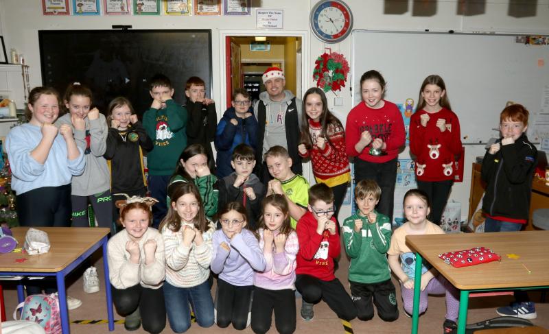 British and Commonwealth boxing champion's surprise visit to Ballyshannon school