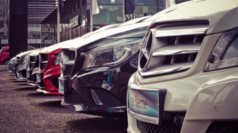 Theft of car registration plates in Muff