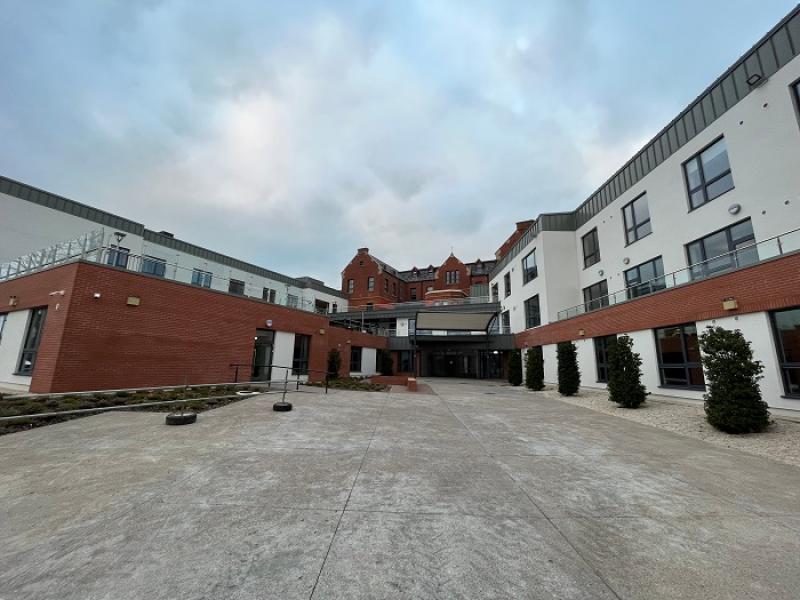 Nurses Industrial action threat over new unopened Ballyshannon Community Hospital