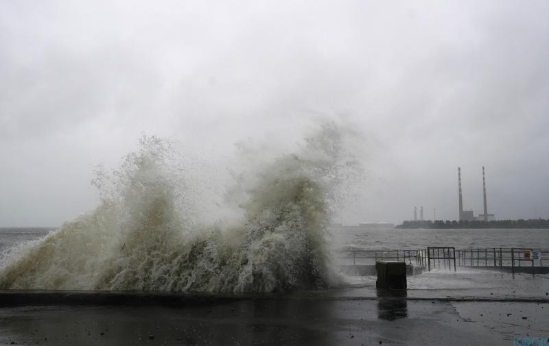 100% Redress Party calls on Council to help after people 'traumatised' during storm