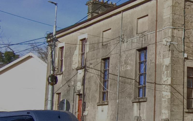 Donegal Town Courthouse has beautiful stonework but old plaster is ‘unsightly’