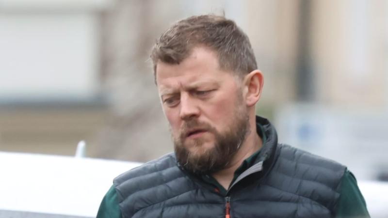 Father-of-three who groped female in Donegal Town pub avoids jail 
