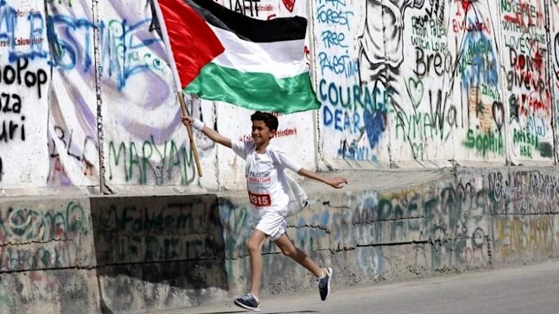 Disappear Here Film Club joins forces with The Henry Girls for Palestine