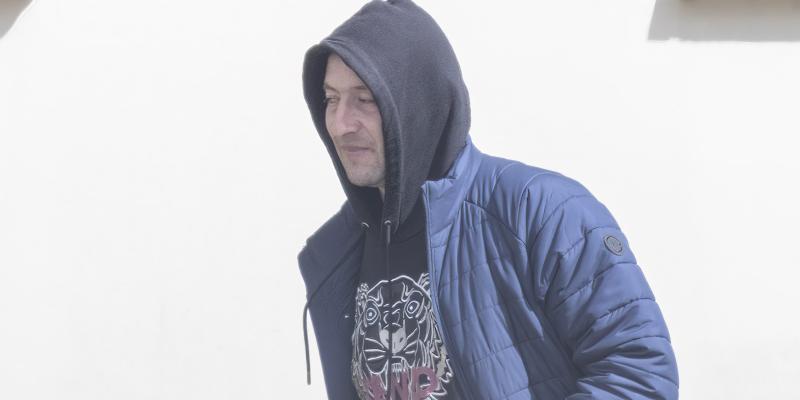 Man in court over theft of high-value perfume from Letterkenny pharmacy