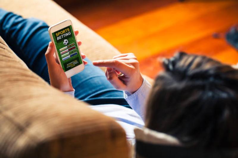 Donegal's spiralling gambling issue laid bare as uphill battle faces counsellors