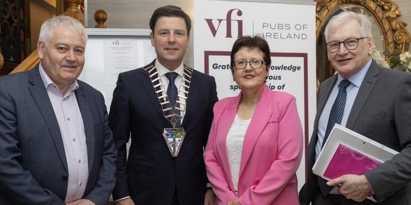 Vintners fears over wage rise 'tsunami' aired at annual conference in Ballybofey