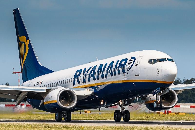 Ryanair launches flash sale on summer flights