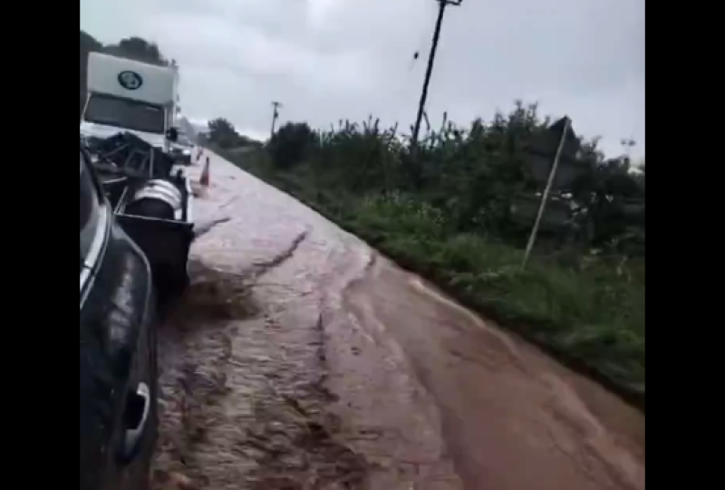 National: WATCH: Flash floods hit as heavy rain and thunderstorms continue across the country