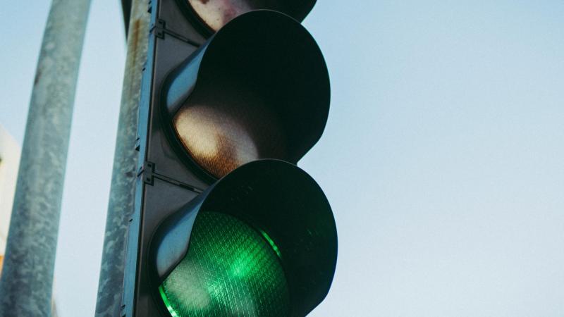 Change in timing of Glencar traffic lights gets go-ahead afterparents' complaints