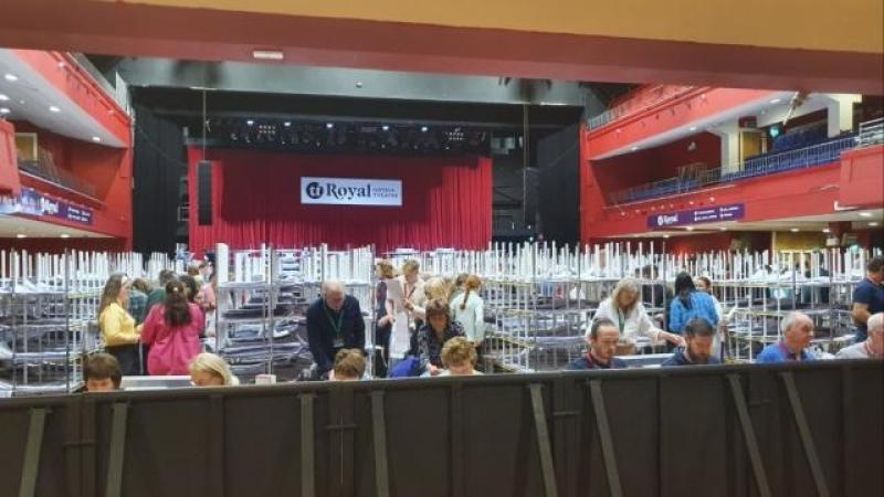 Midlands-North-West count underway - early signs indicate familiar faces winning