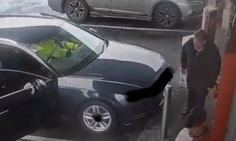 Irish shop owner gets death threat after confronting man who dumped chicken wings on floor