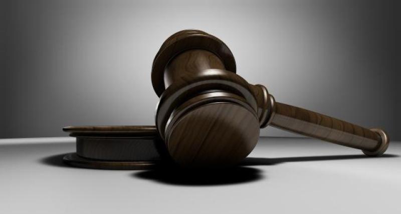 Donegal court grants pregnant women order allowing barred partner attend birth 
