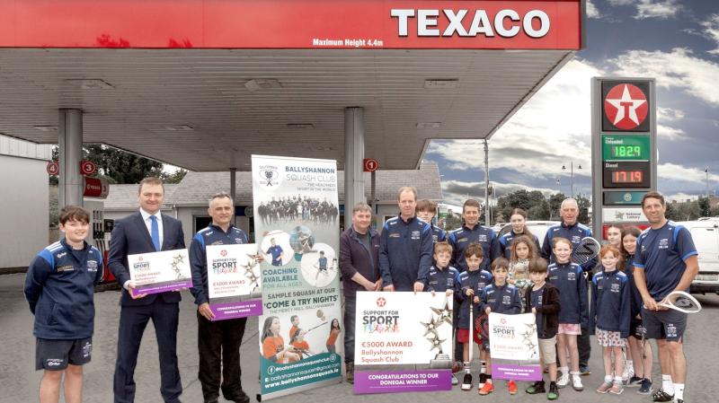 Ballyshannon Squash Club receives Texaco award for support for sport 