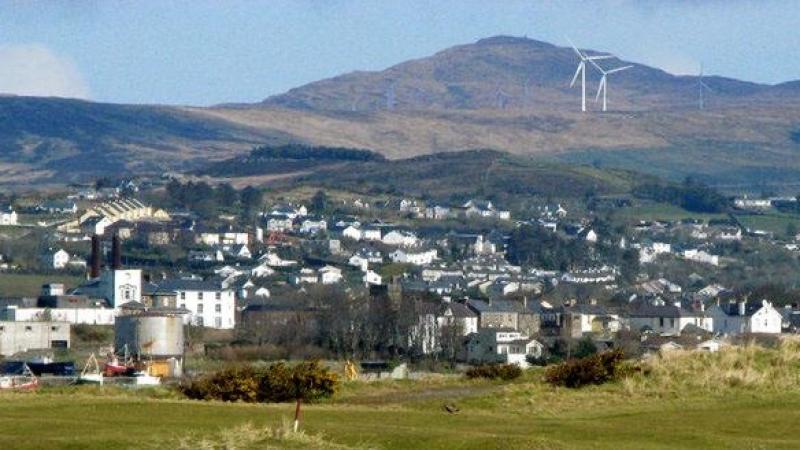 Loud banging noise keeping Buncrana residents awake still ‘a complete mystery’