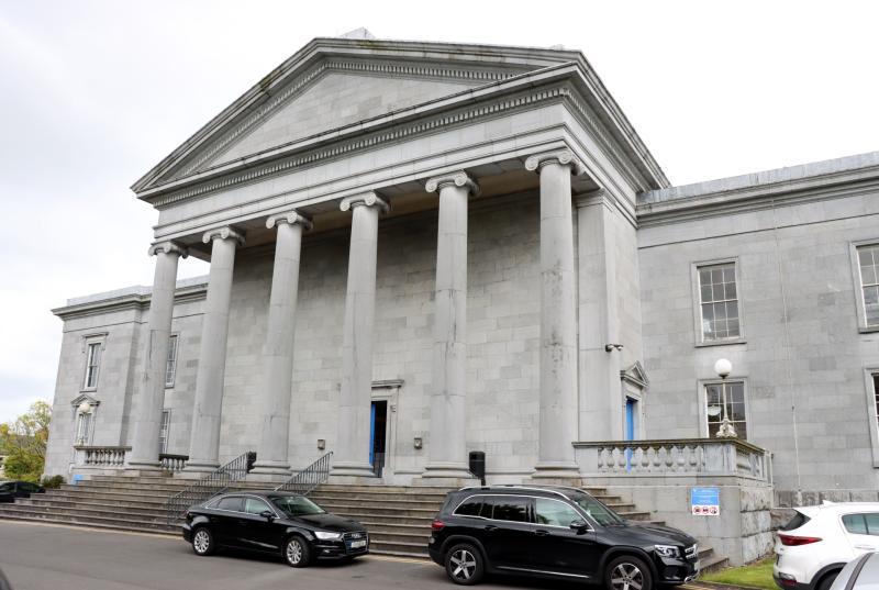 Clare man threatened to set hitchhiker on fire with plastic bottle of petrol, court hears