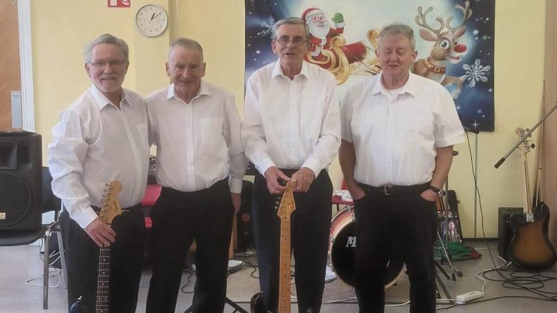 Trip down memory lane for Buncrana brothers five decades after Plaza debut