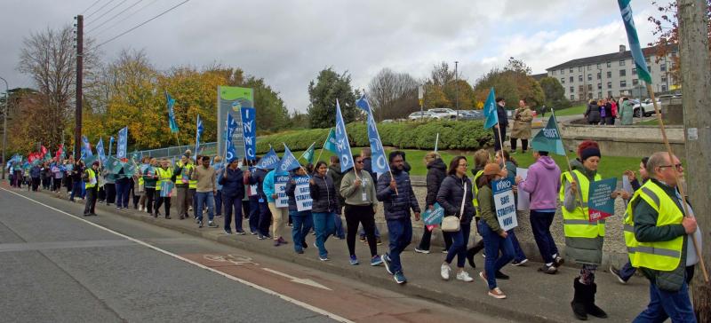 Over 250 healthcare workers protest over staff shortages at Tipperary University Hospital 