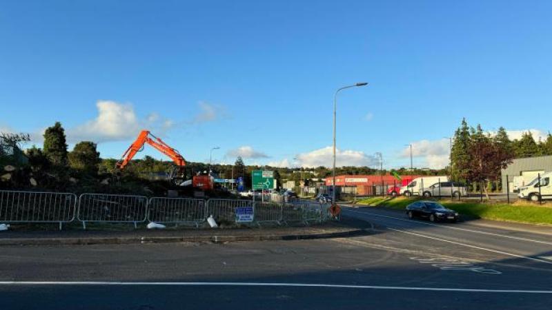Councillor calls for handbrake to be pulled on Letterkenny 'active travel' works 