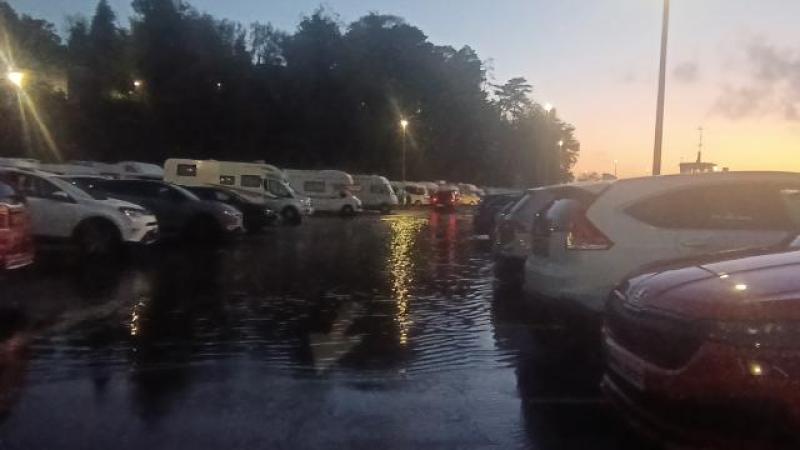 Flood warning with Storm Darragh for Harbour Carpark in Donegal Town