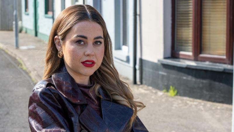  Ballybofey actor Laura Heeney lands debut TV acting role in TG’s Ros na Rún