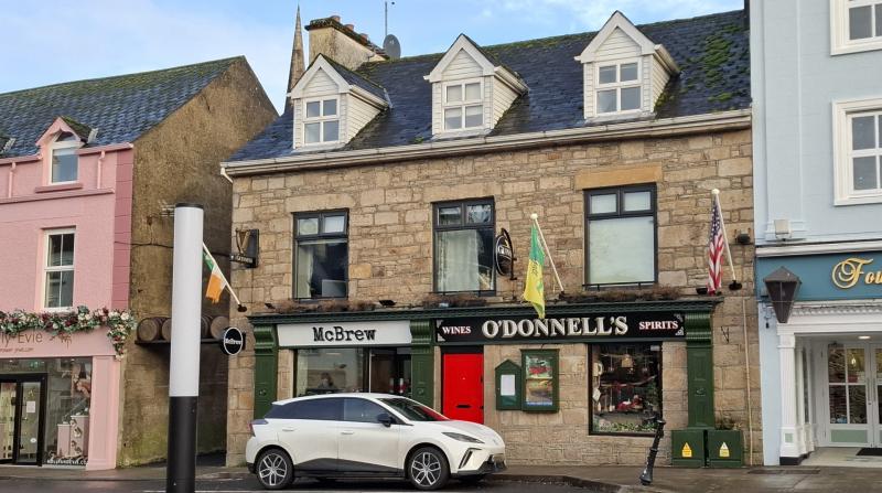 Permission granted for 29-bedroom extension to O’Donnell’s Bar, Donegal Town