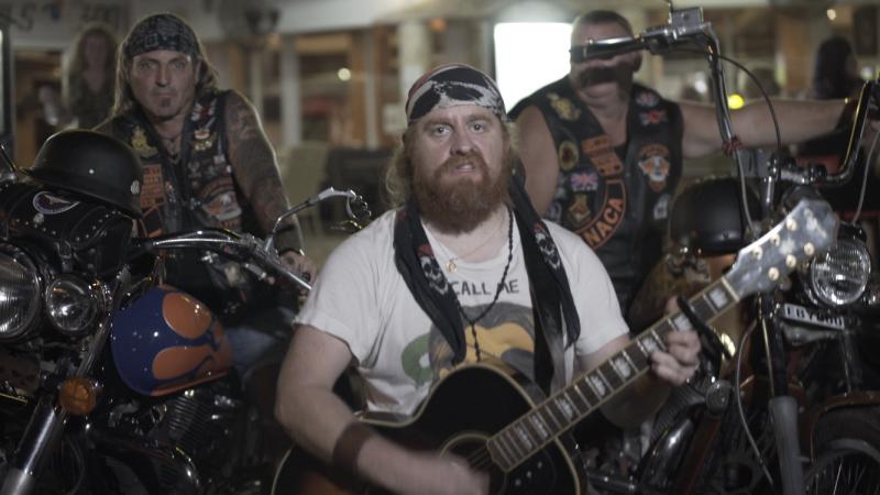 Ardara rocker JP Kennedy releases fun video for new single ‘Den of Iniquity’