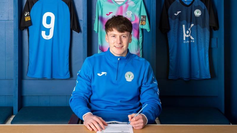 Finn Harps land striker Dara McGuinness who signs on from Stoke City FC 