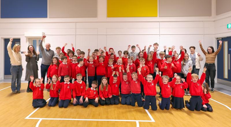 Ar deireadh! Gaelscoil pupils settle into long-awaited new building