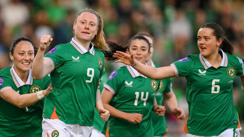 Barrett, Toland and Patten named in Ireland squad for play-off clash 