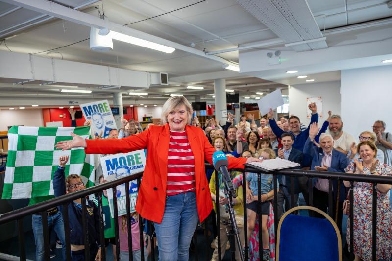 And that's a wrap! End of an era as well-known RT&Eacute; correspondent announces retirement