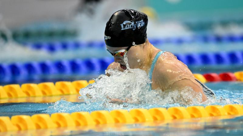 Mona McSharry bags  gold at Irish Open - and books ticket to World Championships