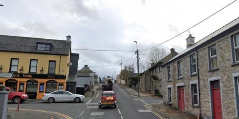 Two men involved in Kilmacrennan collision made off in another car