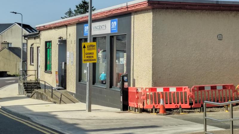 People dropping off donations to Donegal Town charity shop hit with parking fine