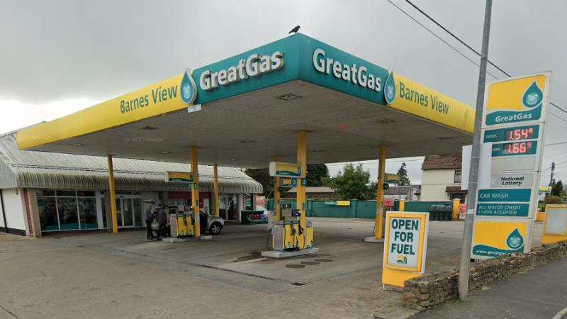 Gratitude for Ballybofey patrons as Barnes View Filling Station sold