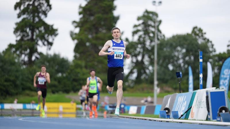 Three medals to Donegal as Mark English and Cian McPhillips set to joust in 800m final