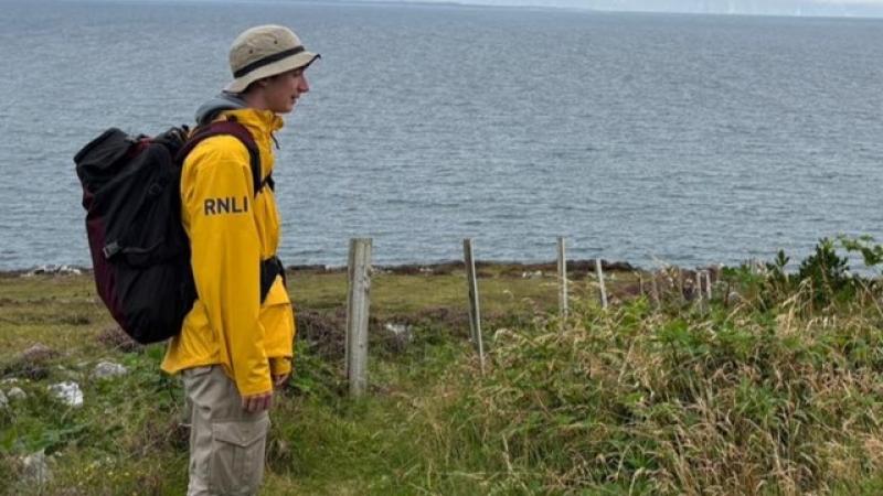 Teen undertaking 390km walk from Arranmore to Dun Laoghaire as RNLI fundraiser