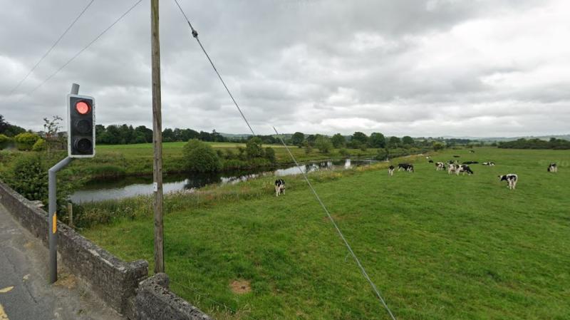 Traffic lights at Castlefinn bridge back in operation after fault