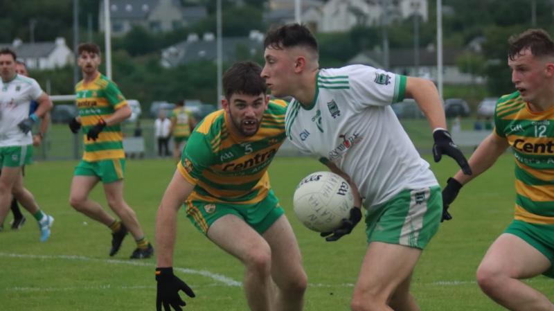 MacCumhaills impressively  pick up pace to leave Ardara trailing in their wake 