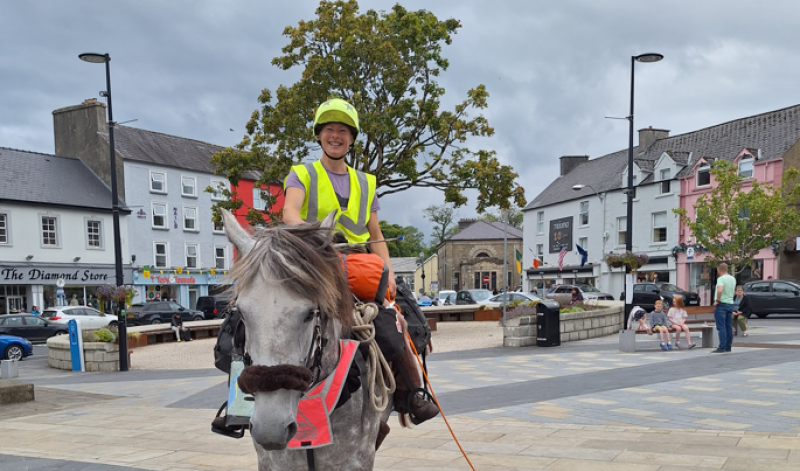 Cork woman undertakes 'Wild Atlantic Horseback Ride' beginning on Donegal coast
