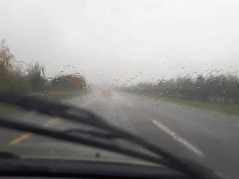 Heavy rain for Donegal today with spot flooding possible and the chance of thunder