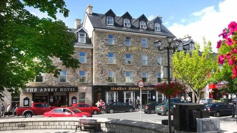 Aodh Ruadh to bring Bonkers Bingo Halloween Special to Donegal Town